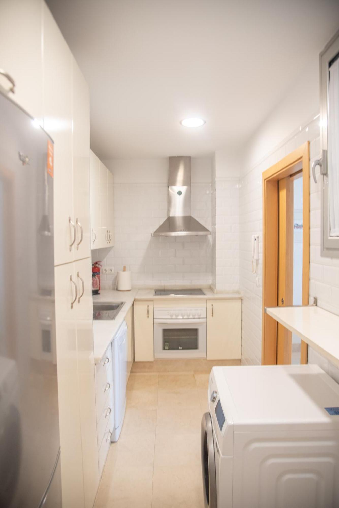 Tentudia Charming Apartments With Private Roof-Top Or Patio In San Bernardo By Ocityzen Sevilla Exteriör bild