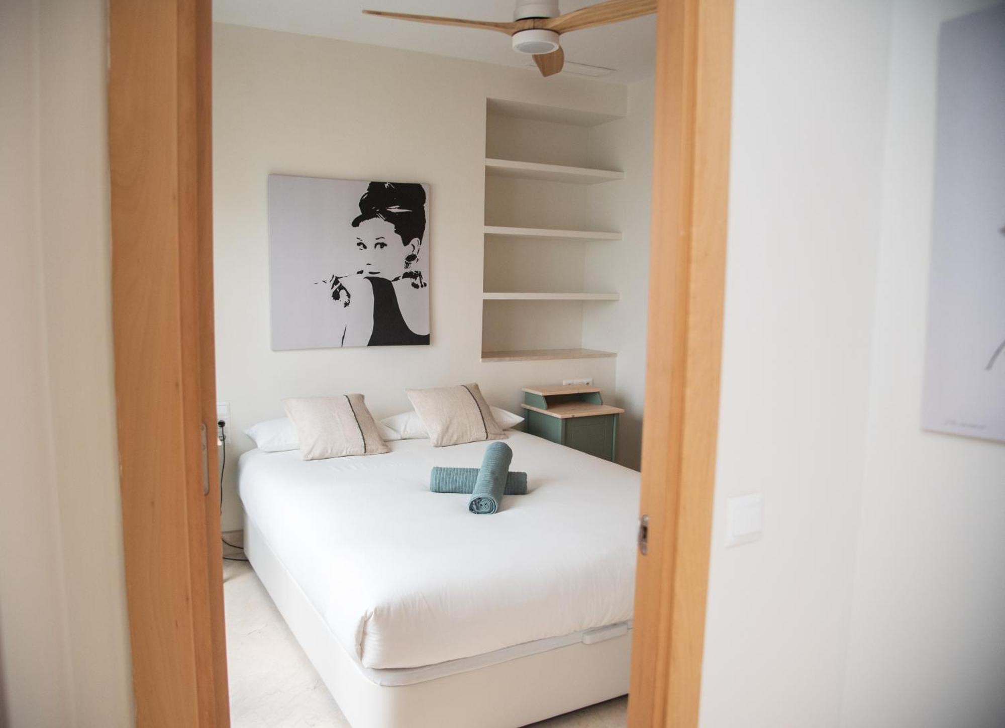 Tentudia Charming Apartments With Private Roof-Top Or Patio In San Bernardo By Ocityzen Sevilla Exteriör bild