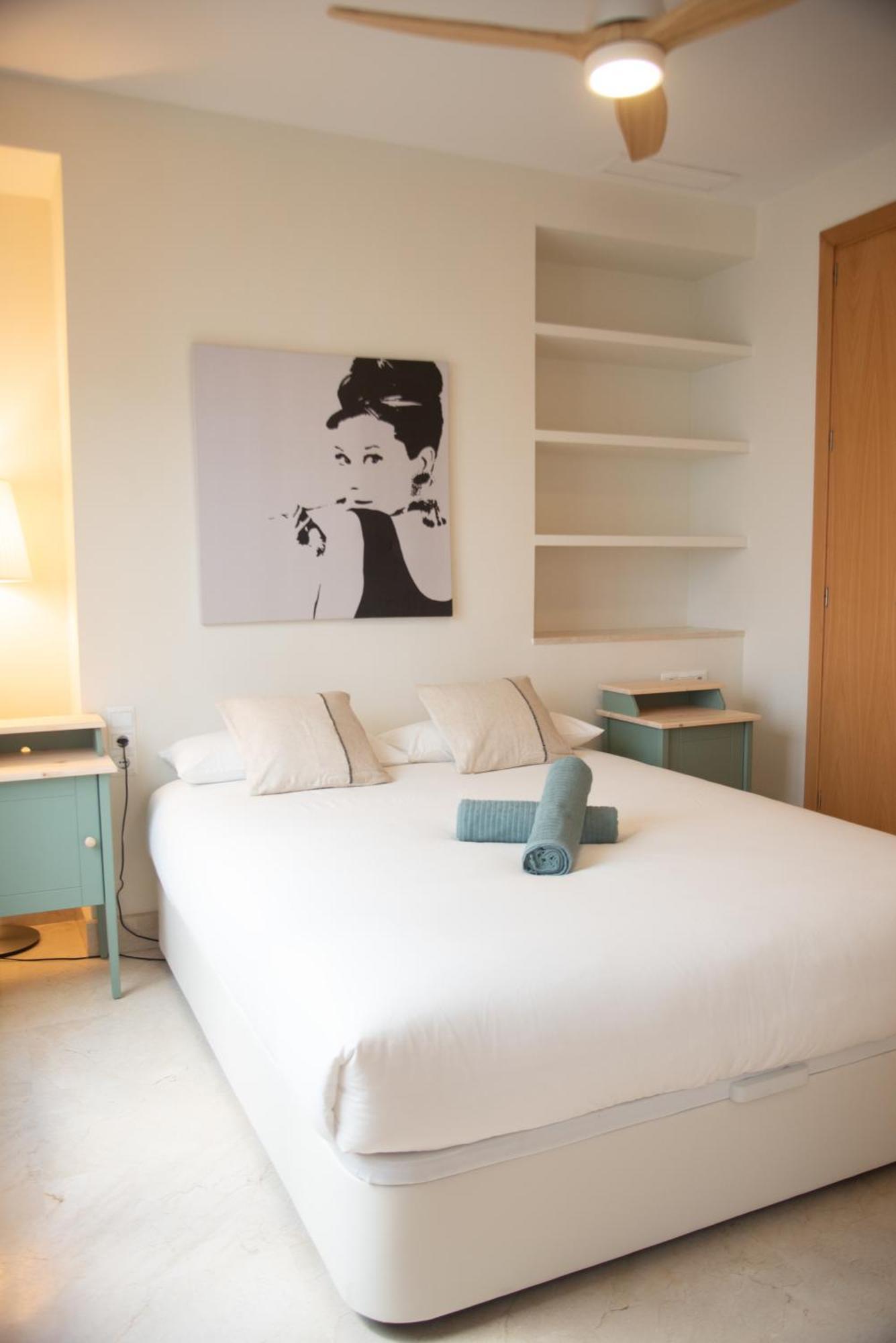 Tentudia Charming Apartments With Private Roof-Top Or Patio In San Bernardo By Ocityzen Sevilla Exteriör bild