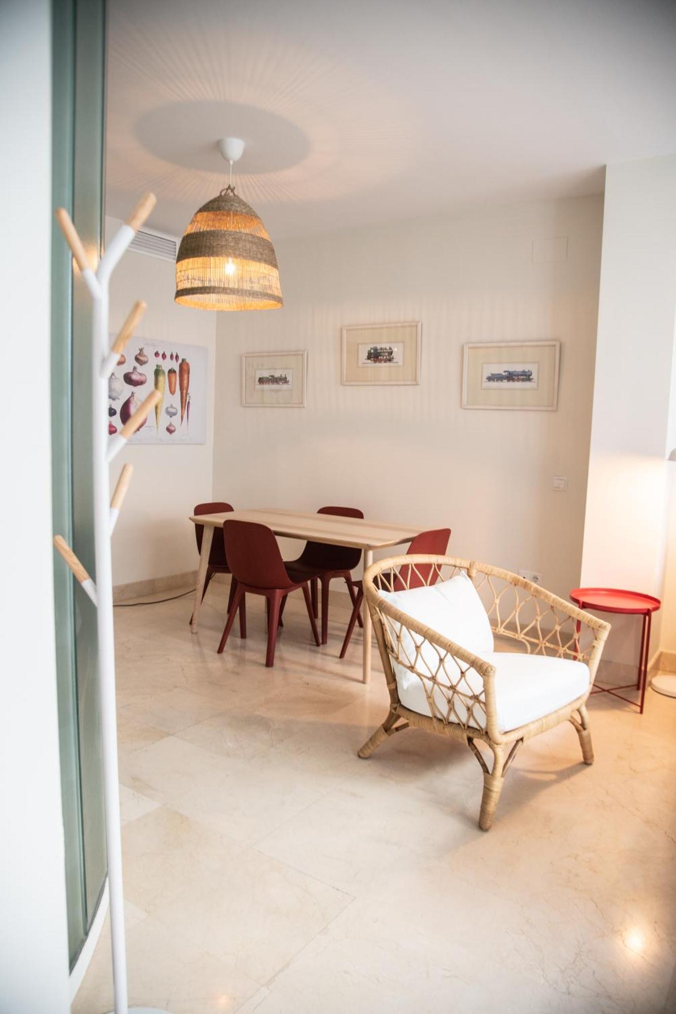 Tentudia Charming Apartments With Private Roof-Top Or Patio In San Bernardo By Ocityzen Sevilla Exteriör bild