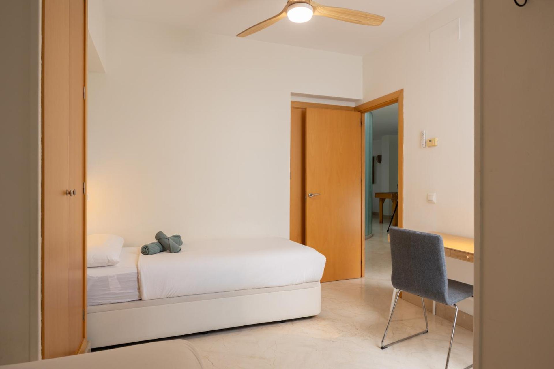 Tentudia Charming Apartments With Private Roof-Top Or Patio In San Bernardo By Ocityzen Sevilla Exteriör bild