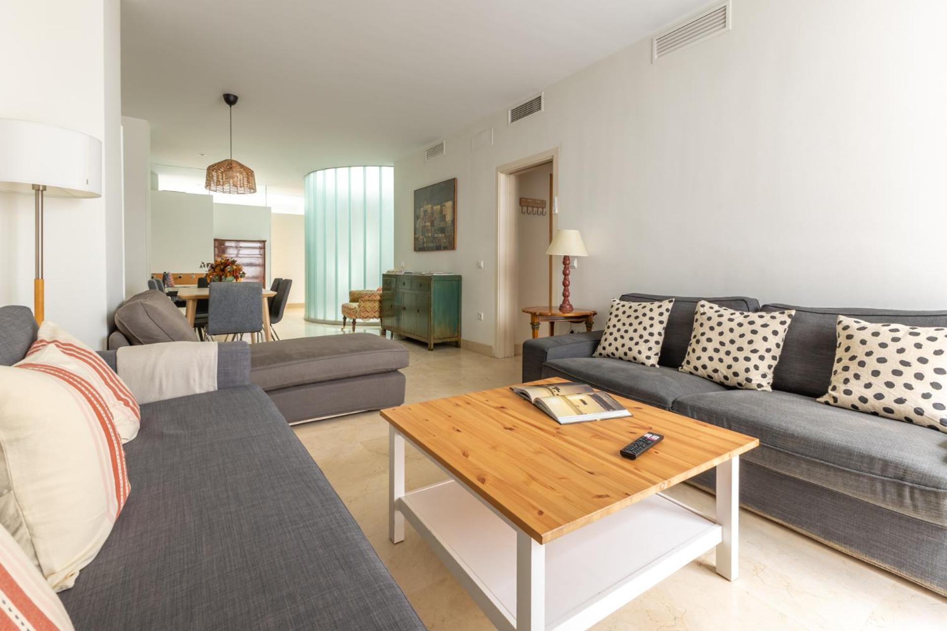 Tentudia Charming Apartments With Private Roof-Top Or Patio In San Bernardo By Ocityzen Sevilla Exteriör bild