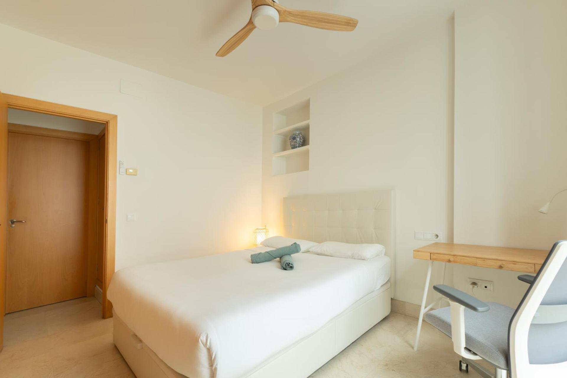 Tentudia Charming Apartments With Private Roof-Top Or Patio In San Bernardo By Ocityzen Sevilla Exteriör bild