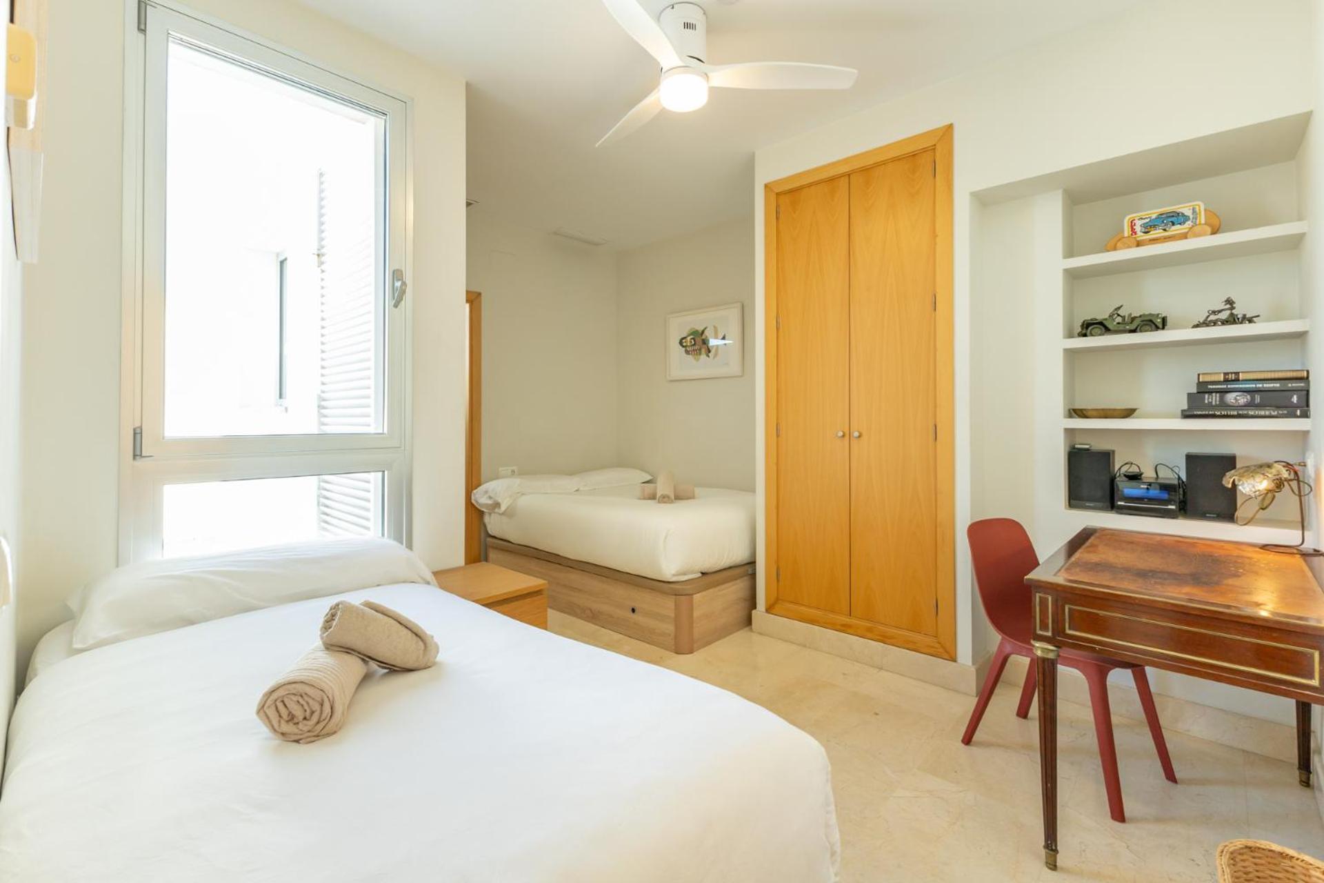 Tentudia Charming Apartments With Private Roof-Top Or Patio In San Bernardo By Ocityzen Sevilla Exteriör bild