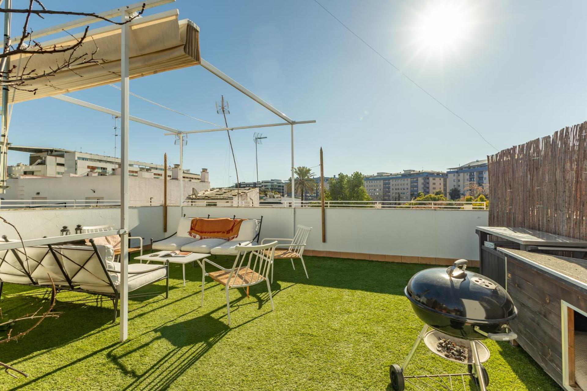 Tentudia Charming Apartments With Private Roof-Top Or Patio In San Bernardo By Ocityzen Sevilla Exteriör bild
